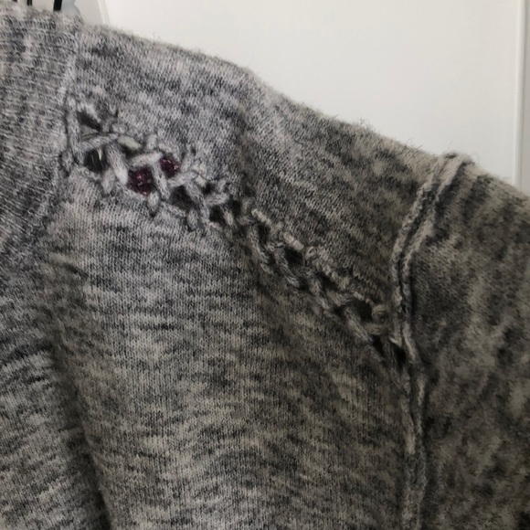 BNWT CONTEMPORARY HEATHER GREY SWEATER - Picture 3 of 8